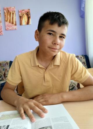 Азиз Х.