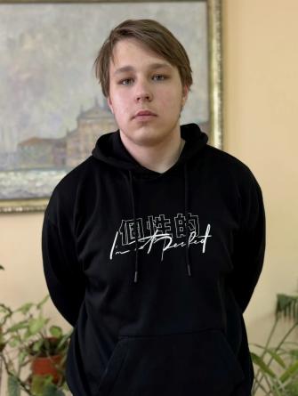 Роман А.