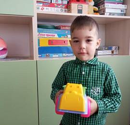 Амир К.